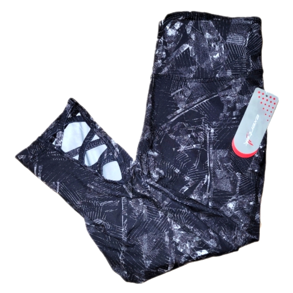 Exertek Black Print Active Leggings Capris Lattice Fitness Workout Size Small